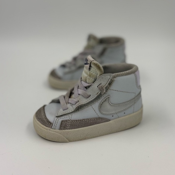 Nike toddle mid top size 6c - Picture 2 of 6